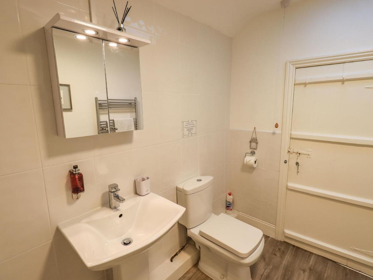 Violet Cottage Ембълсайд Екстериор снимка